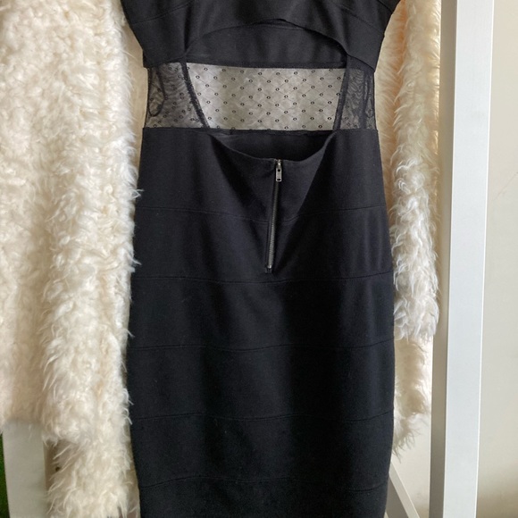 Little Black Dress🖤 - Picture 5 of 6